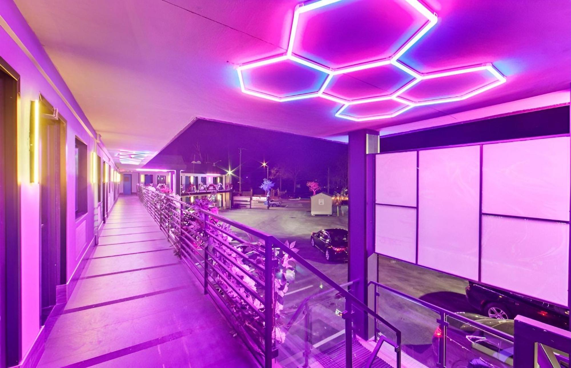 Hotel Opus Bronx Near Bay Plaza Mall New York Eksteriør bilde